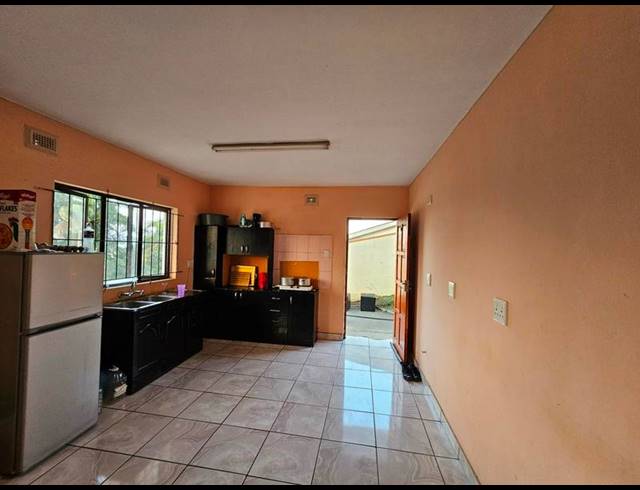 3 BEDROOM PROPERTY TO RENT IN LOTUSVILLE